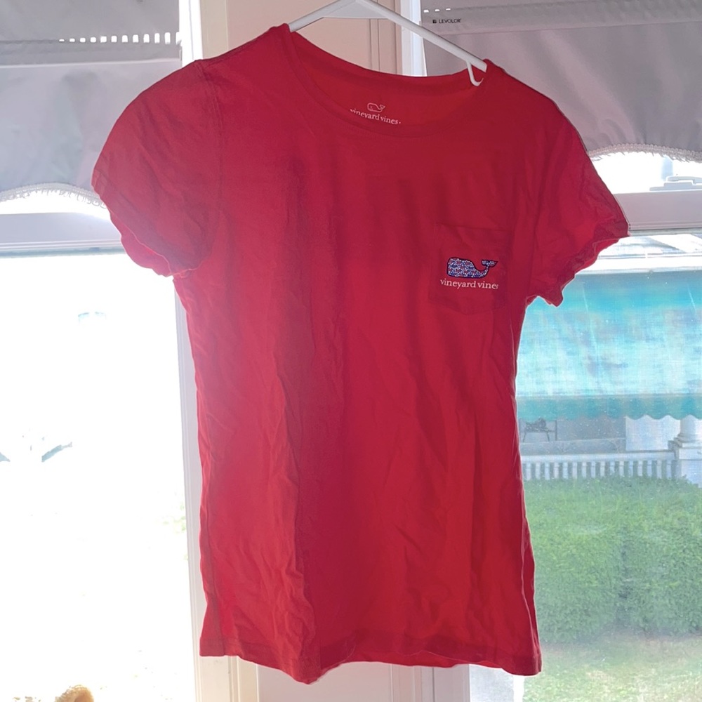 Vineyard vines T-shirt whale with stars